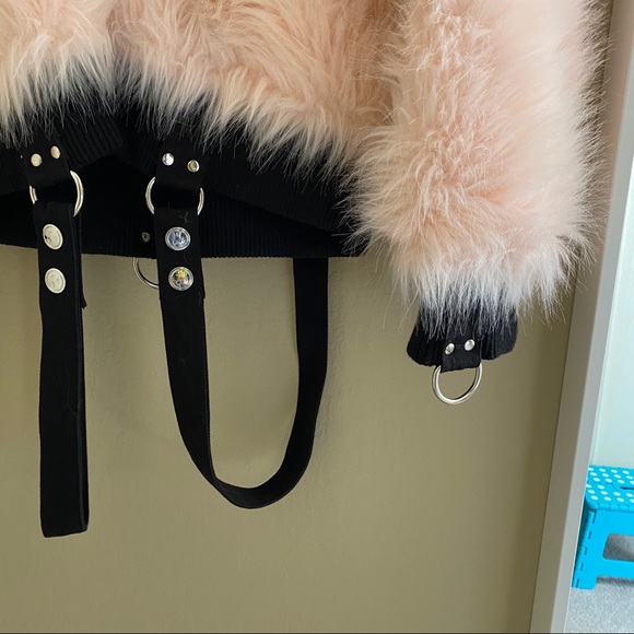 Faux Fur Jacket - Picture 6 of 9